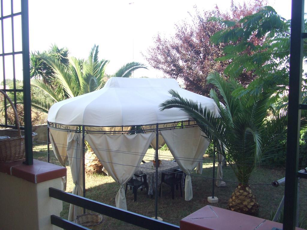 Casa Vacanza La Pajara Andrano Exterior photo